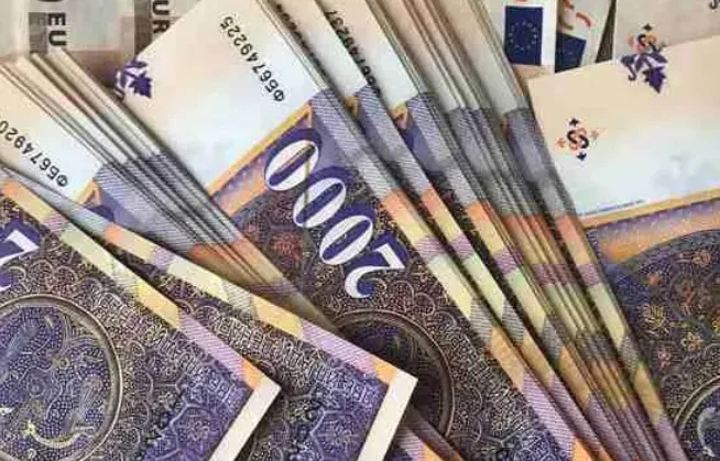 Paga mesatare në AEK në Maqedoni mbi 1000 euro